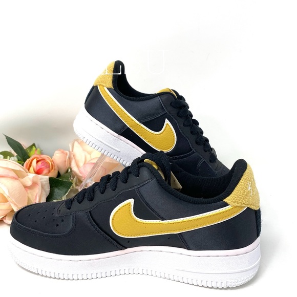 Nike & Swarovski Air Force 1 Canvas Black Yellow W - Picture 3 of 8